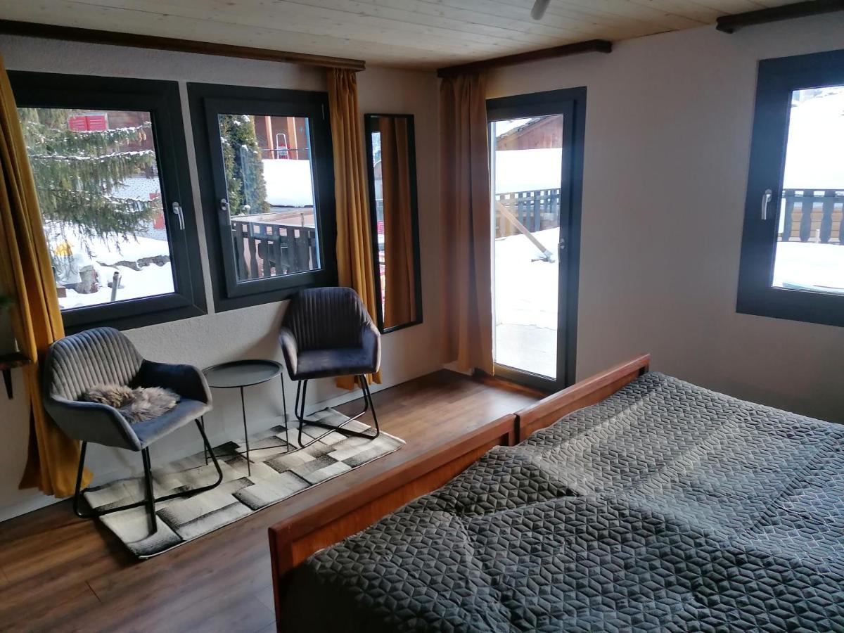 Room'S Chez Beni Grachen Luaran gambar